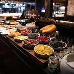 Hotell Bristol 5*