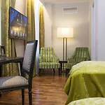 Bristol Hotel 5*