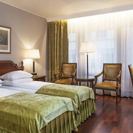 Bristol Hotel 5*