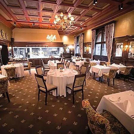 Bristol Szálloda 5*