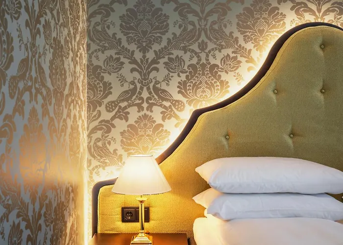 Hotel Bristol 5*